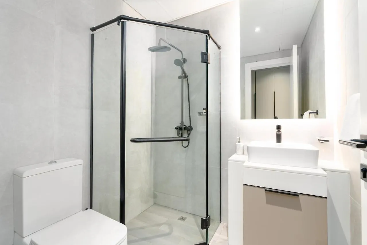 White Sage - Brand New Apartment With Panoramic New Dubai Views