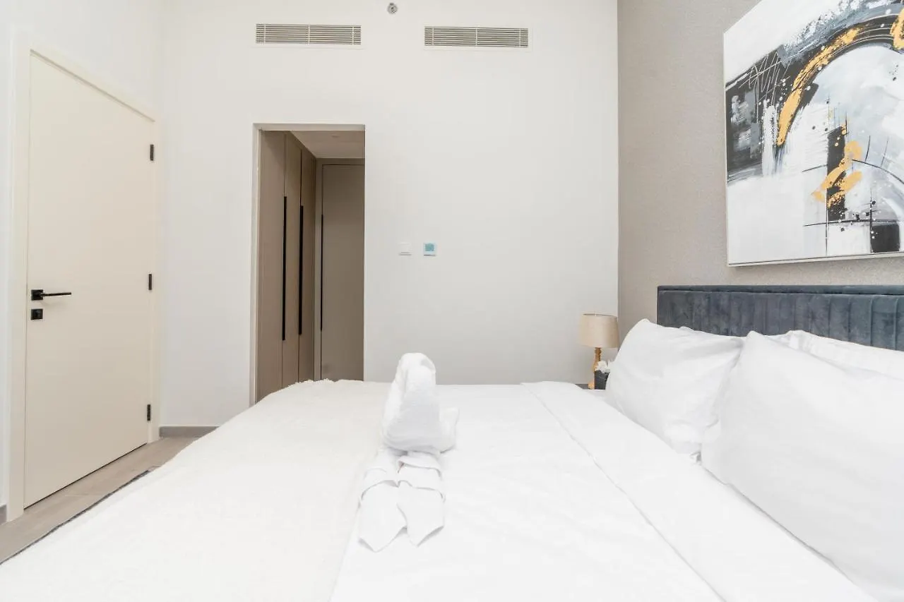 White Sage - Brand New Apartment With Panoramic New Dubai Views