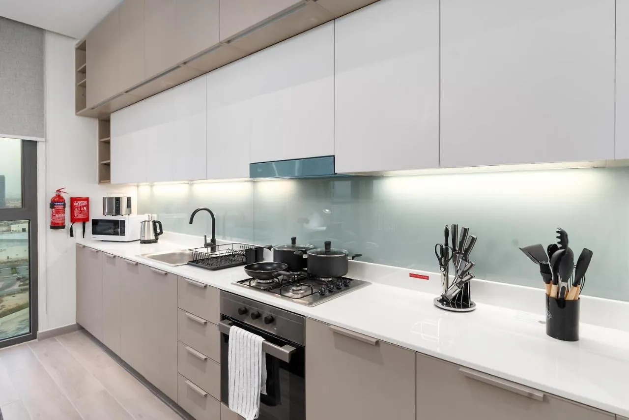 White Sage - Brand New Apartment With Panoramic New Dubai Views