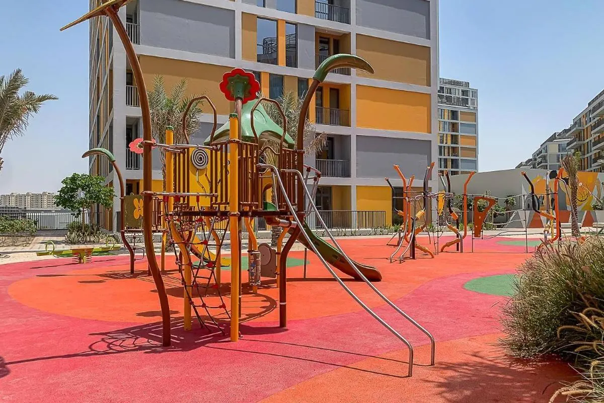 White Sage - Brand New Apartment With Panoramic New Dubai Views
